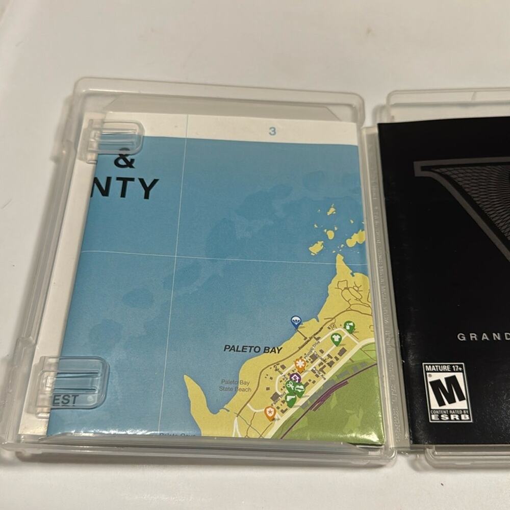 GTA Grand Theft Auto V 5 PS3 Sony PlayStation 3 with Manual and Map USED - Picture 4 of 5